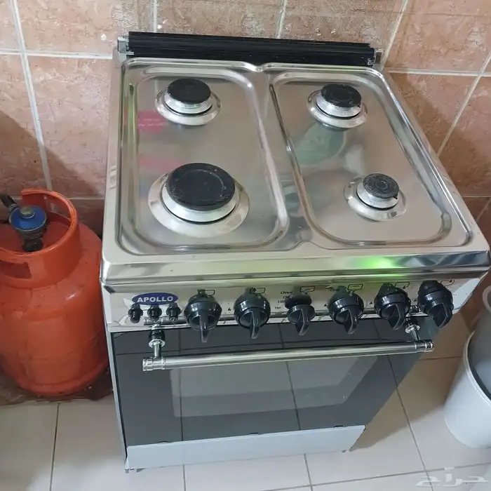 غاز اربع رؤس نظيف جدا استخدام 4 شهور فقط كلشي شغال 4