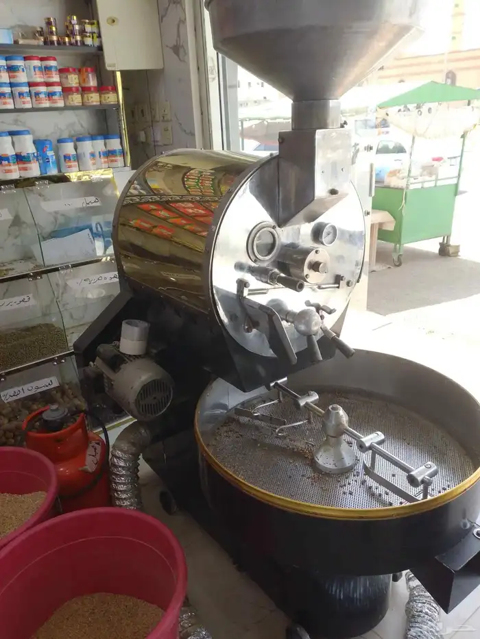 محل محامص وعطاره للبيع 0