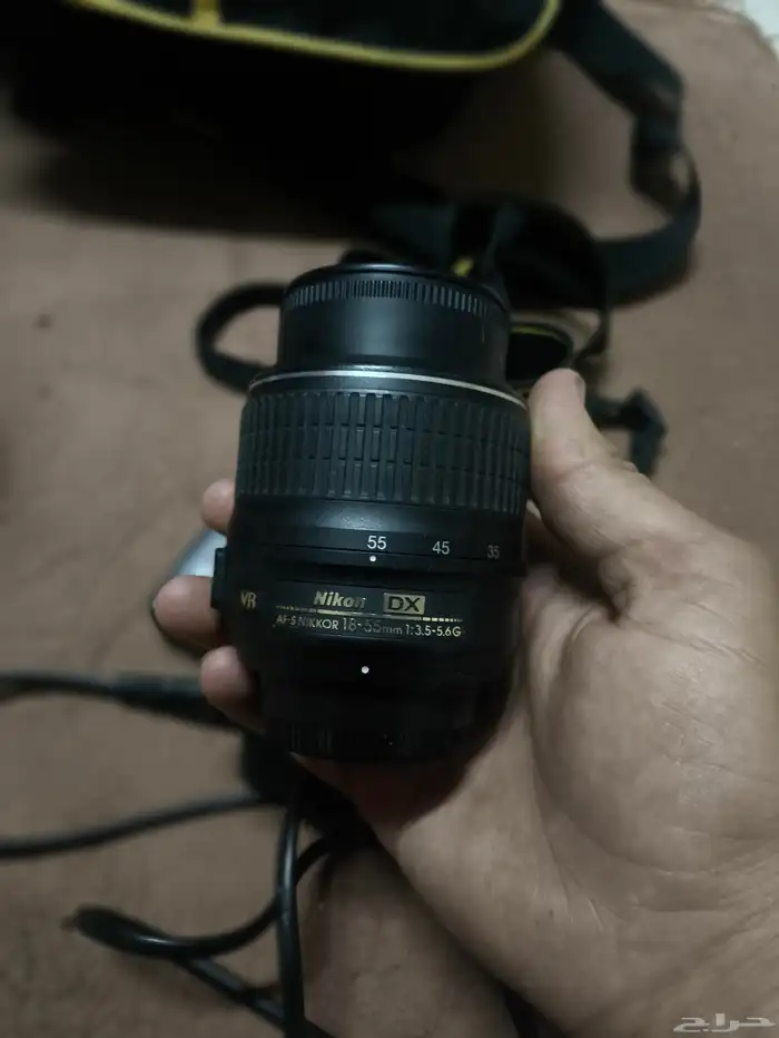 camera Nikon D3100 4
