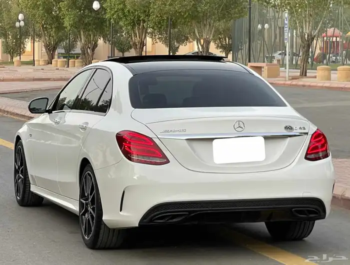 مرسيدس C43 2018 فل اخر 5