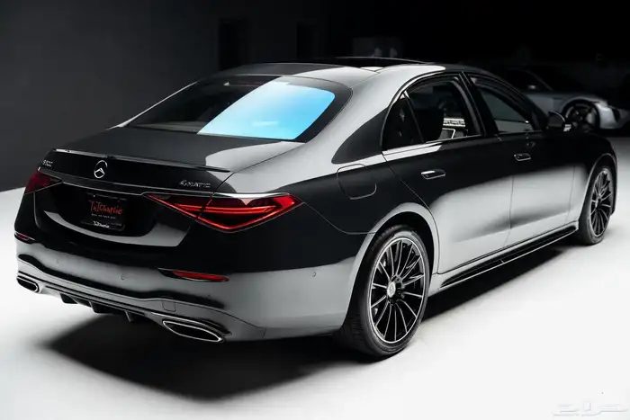 Mercedes-Benz S500 AMG Line 4MATIC 3