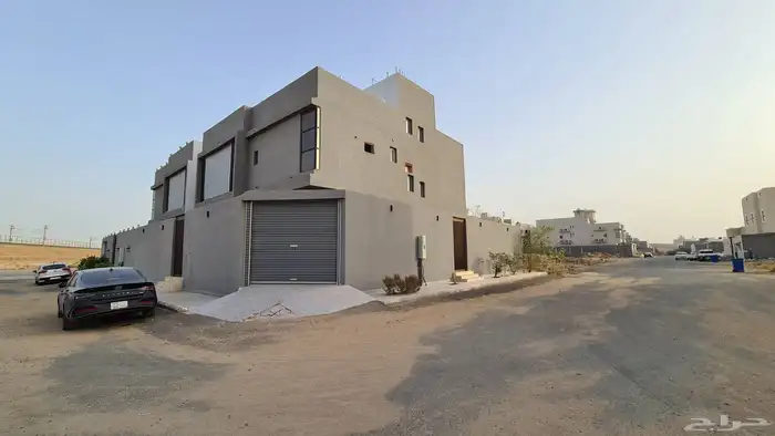 فيلا مودرن للتنازل والبيع في جدة حي الرياض 0