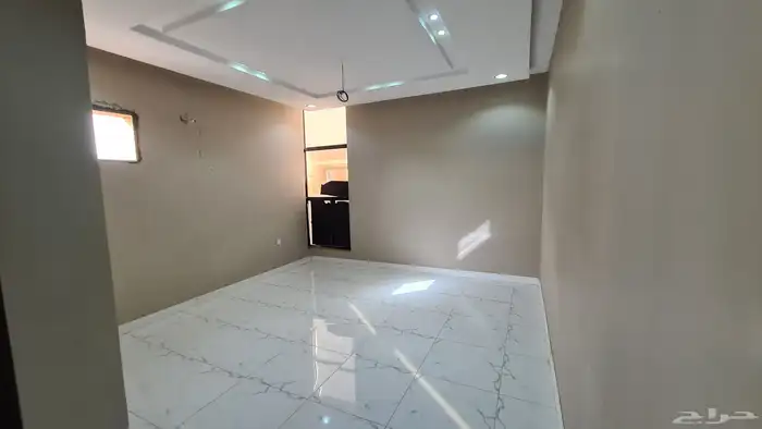 فيلا مودرن للتنازل والبيع في جدة حي الرياض 6