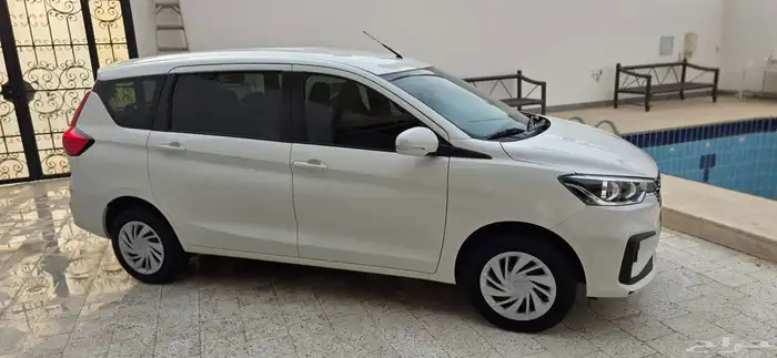 سوزوكي ارتيغا GL 2024 3