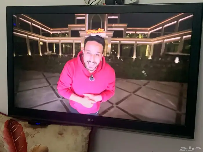 للبيع شاشه ال جي 42 بوصه 0