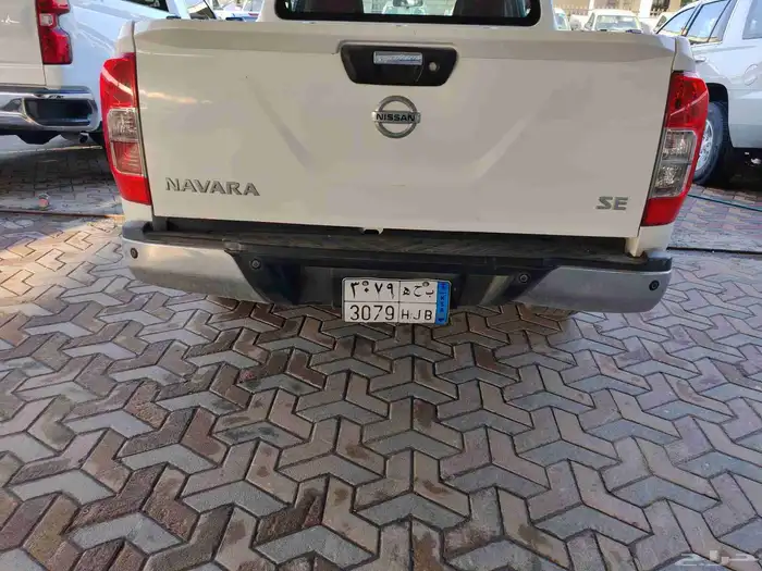 نيسان نافارا 2017 2