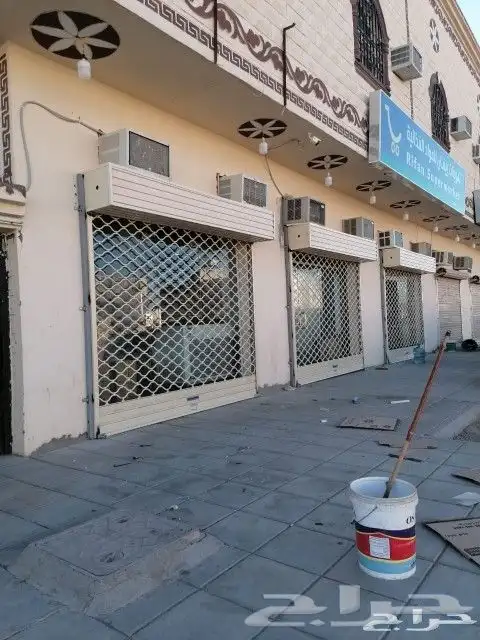 أبواب الشبك للبقالات التموينات والمستودعات 5
