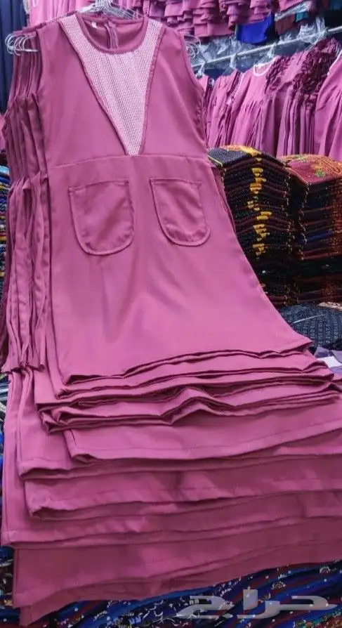 ملابس مدارس 37