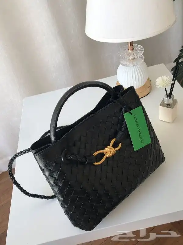 شنط ماركة بوتيجا طبق الأصل 3
