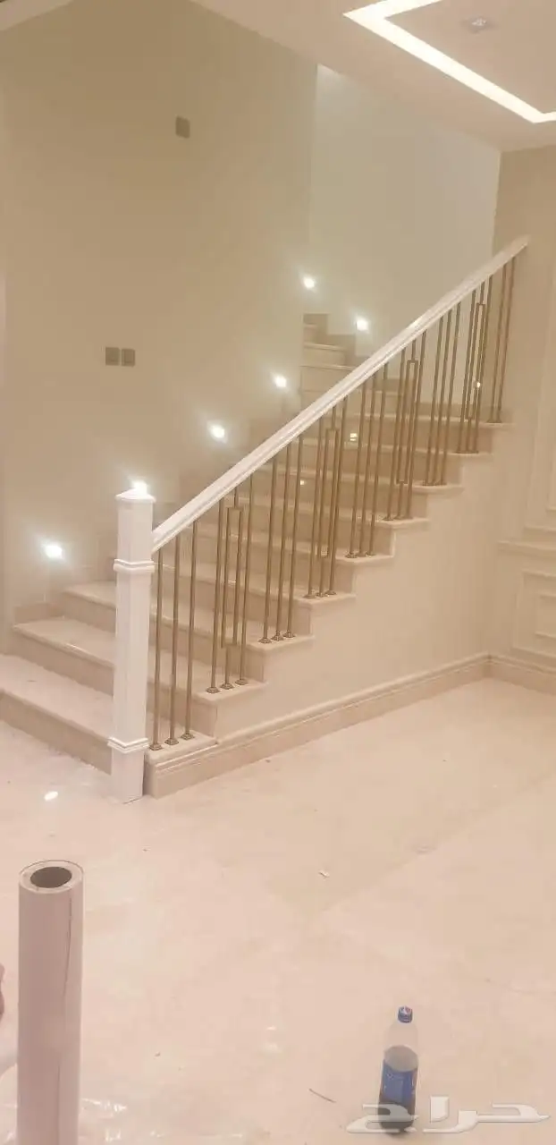 شركة السيف توريد وتركيب هندريل زجاج الومنيوم ابواب خشب 30