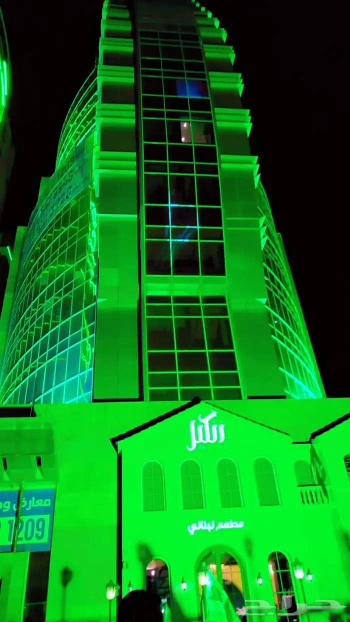 اضاءات وشاشات اليوم الوطني 4
