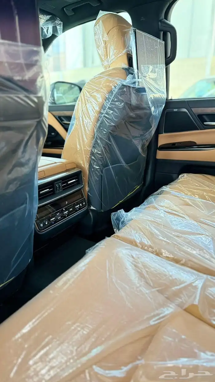 لكزس LX600 BB وارد الساير اسود جملي( 2025 ) 18