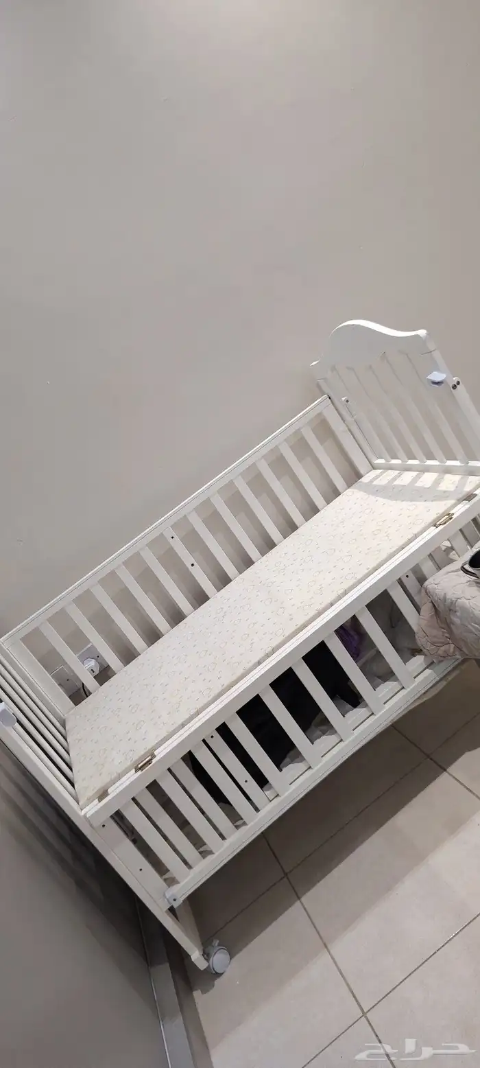 كرسي سيارة وسرير 5