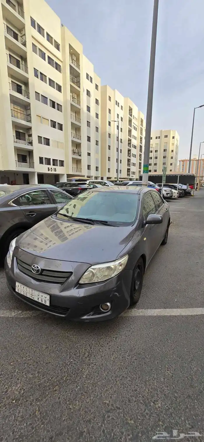 للبيع كورولا موديل 2009 1