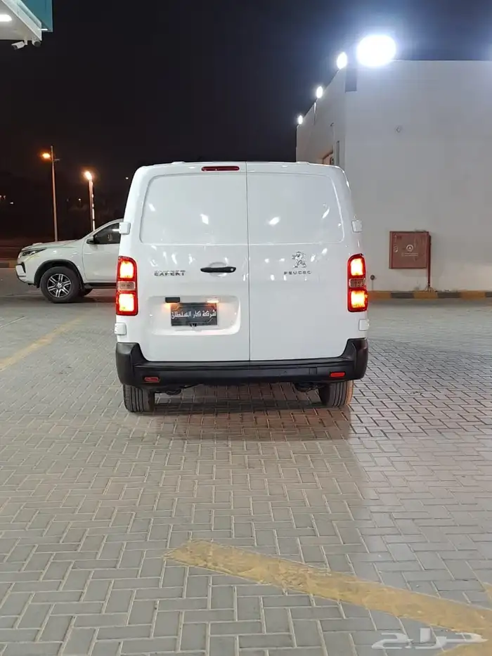بيجو اكسبرت 2022 5