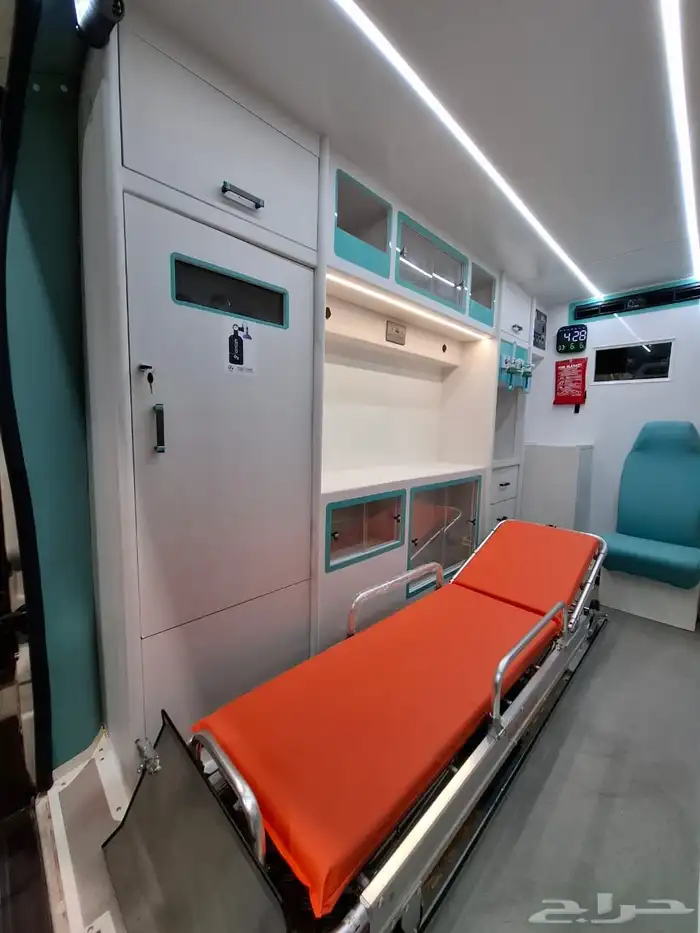 تجهيز سيارات إسعاف 0