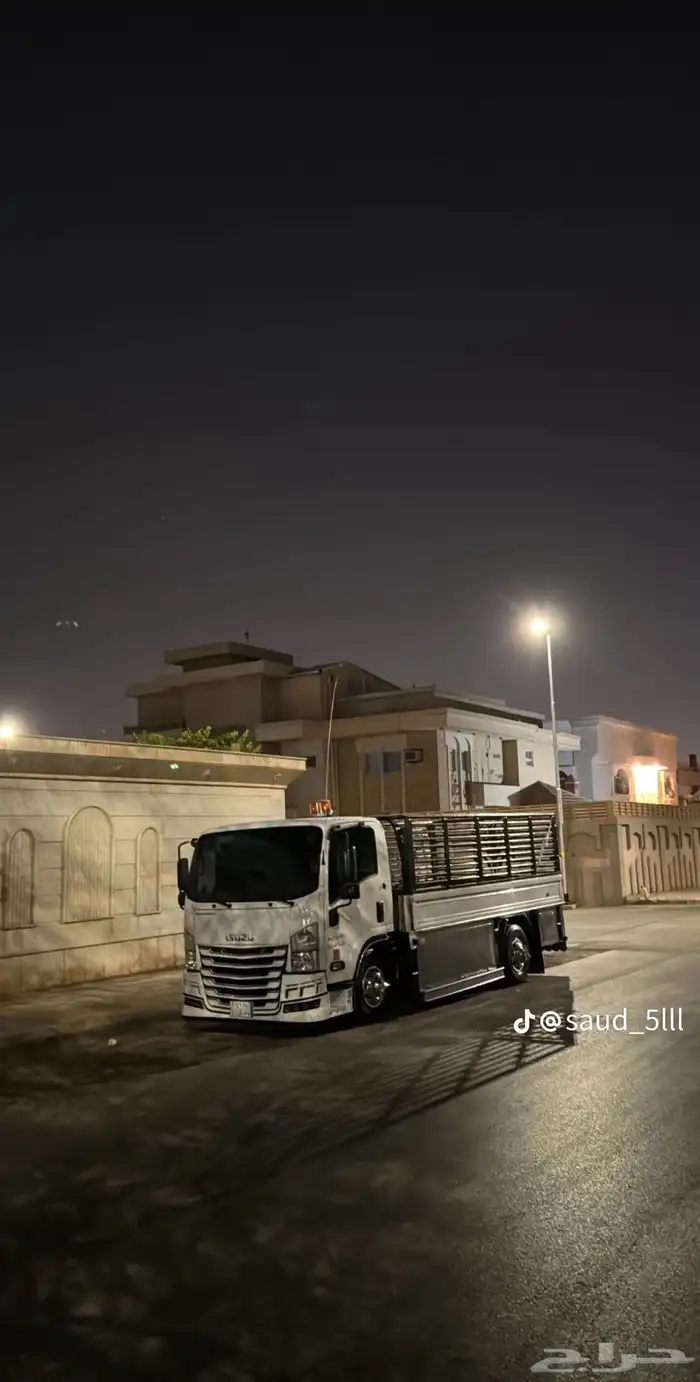 نقل عفش سكاكا الجوف مع الفك وتركيب جميع انواع غرف النوم 9