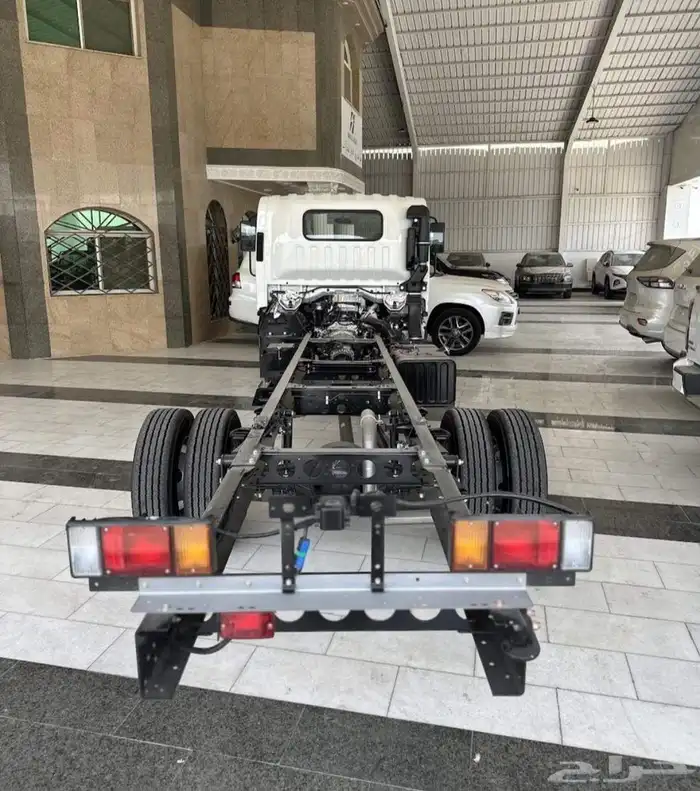 دينا ايسوزو 6 طن 2025 شاص 6.10 8