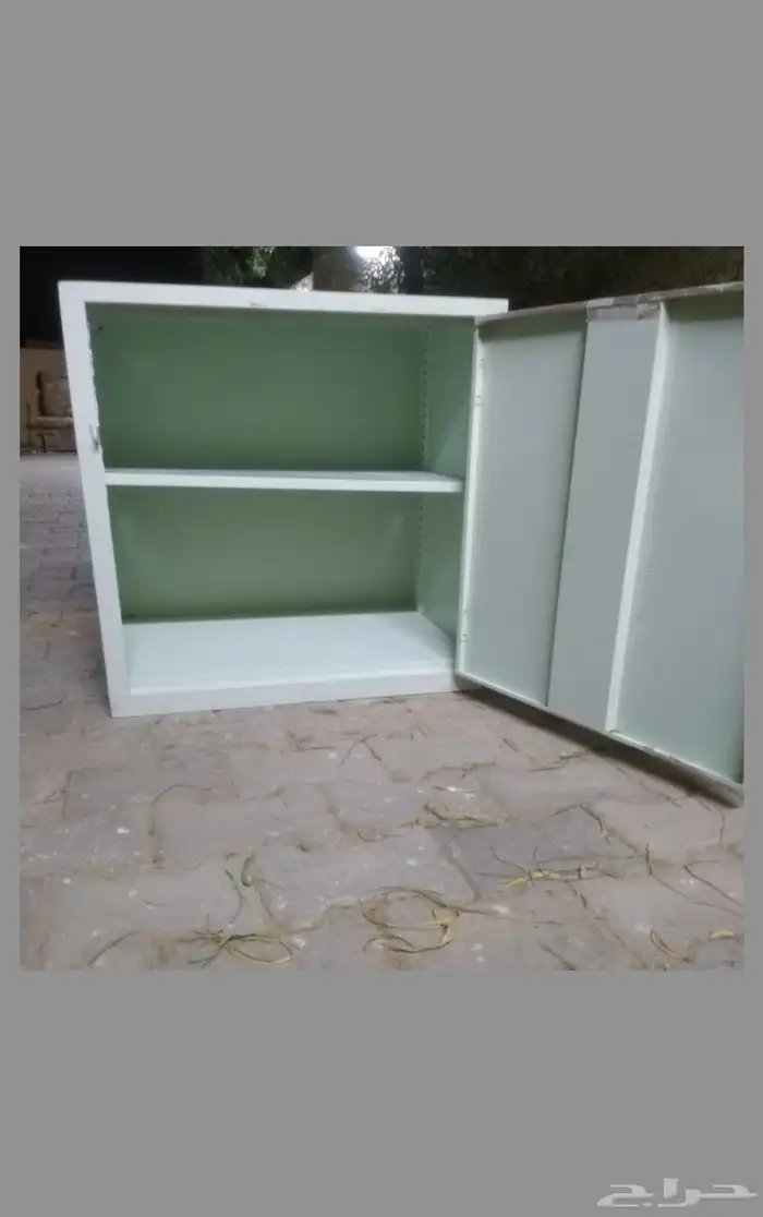 دولاب نظيف جدا حديد 0