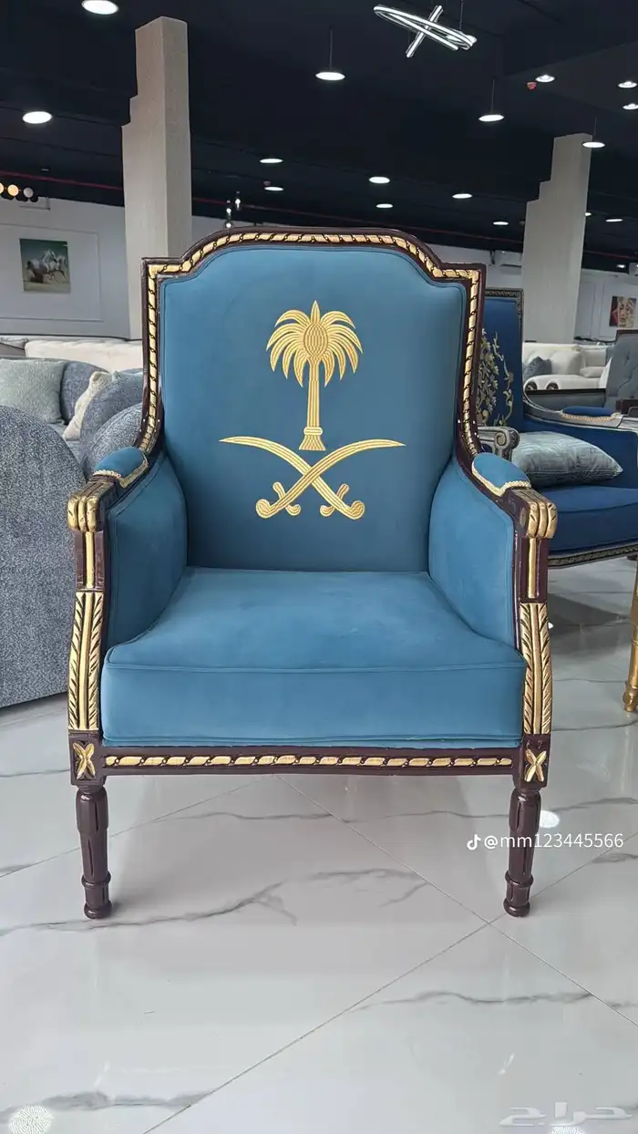 اثاث مفروشات كنب ملكي 8