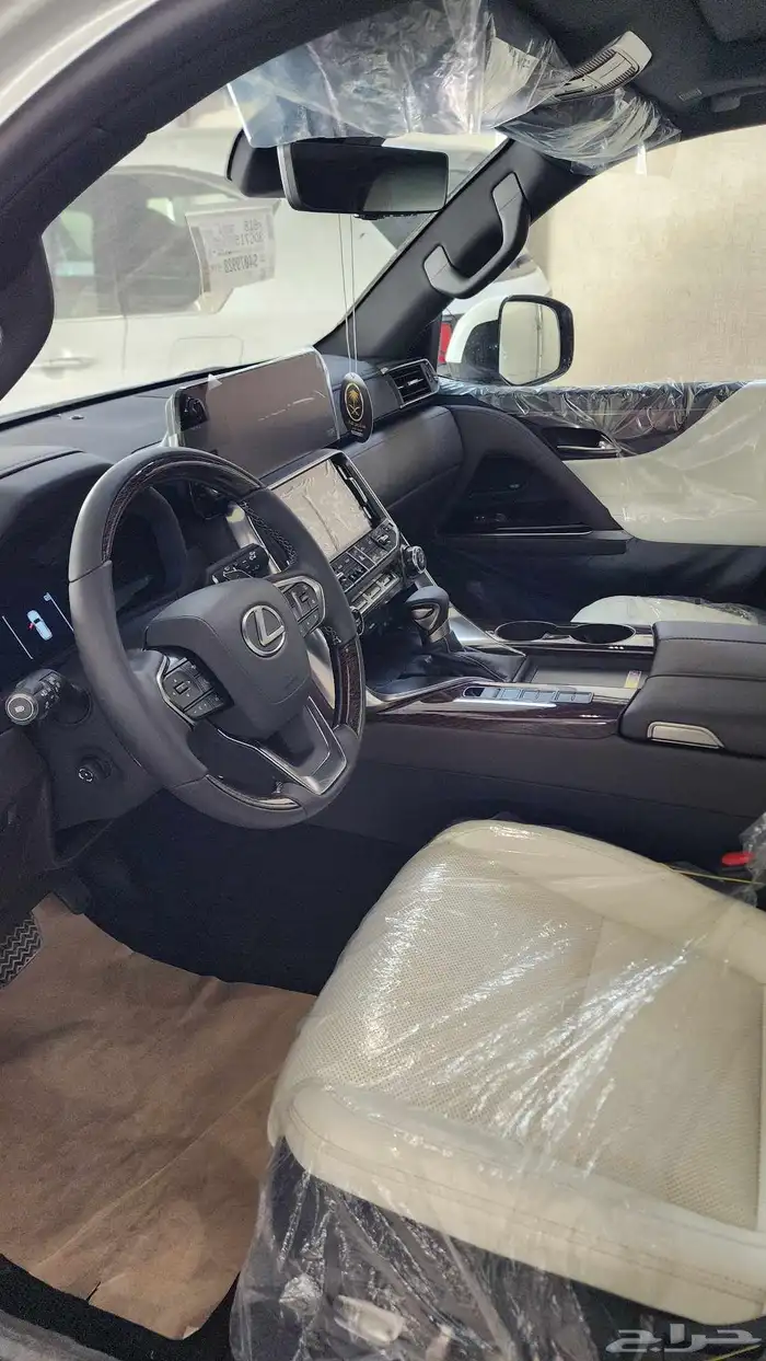 لكزس LX600 BB سعودي ابيض جملي وابيض اف وايت ( 2025 ) 33