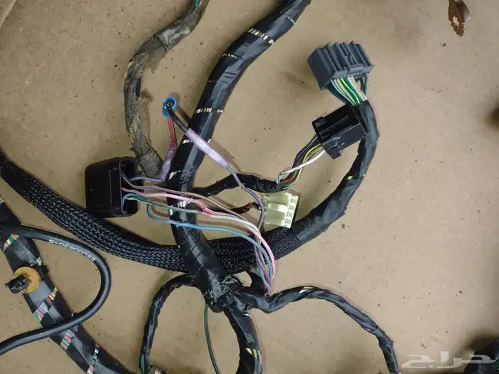 ظفيرة طبلون كرايسلر c300 من موديل 2005 الى 2010 4