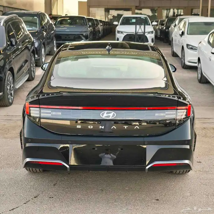 هونداي سوناتا 2025 بريميوم خليجي السعر 129 شامل الضريبة 17