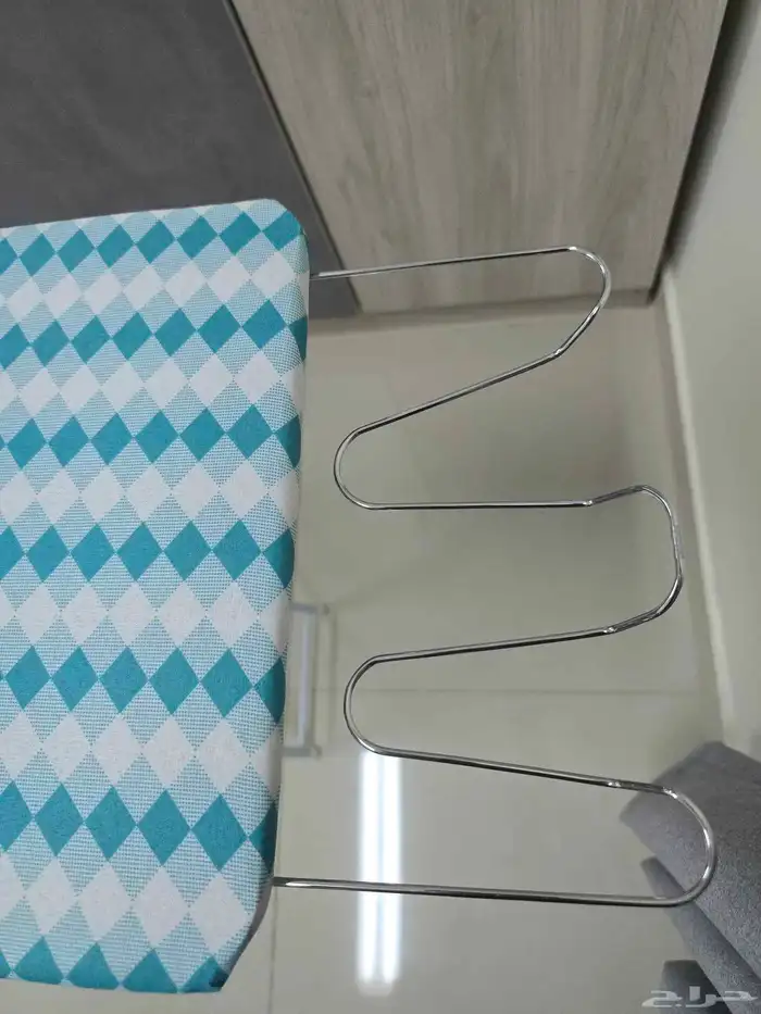 steam iron with stand 5