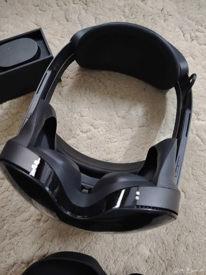 للبيعVR META QUEST PRO 3 3