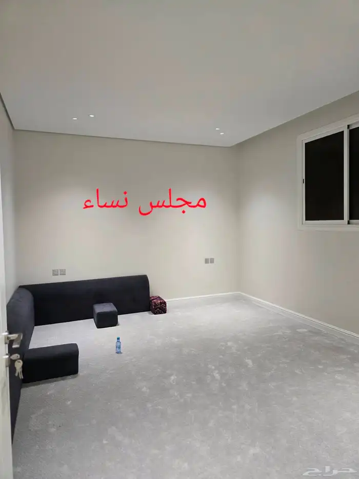 للايجار دور ارضي مكيف بعقلة الصقور 17