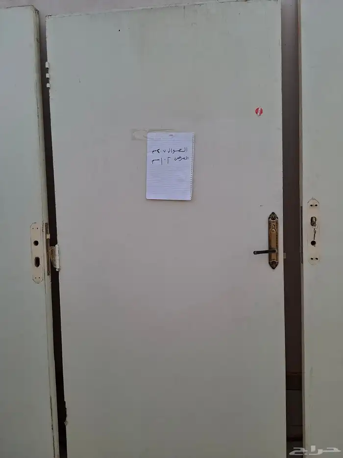 أبواب خشب للبيع 1