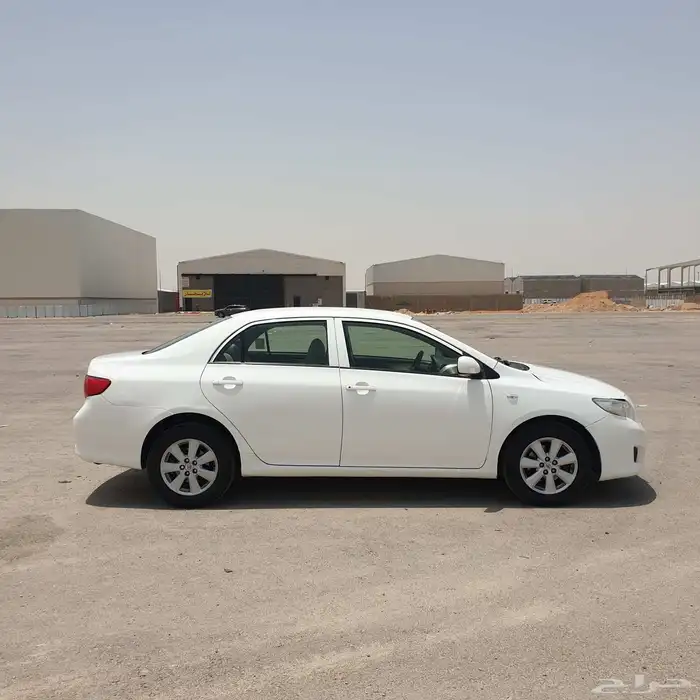 للبيع كورولا 2010 نظيف جدا 3