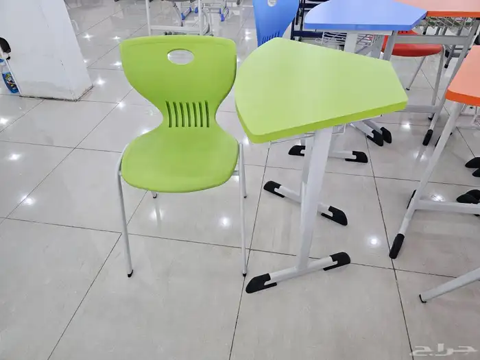طاولات مدرسية 17