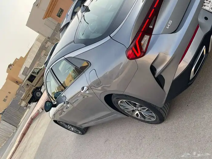 كيا k5 م 2023 4