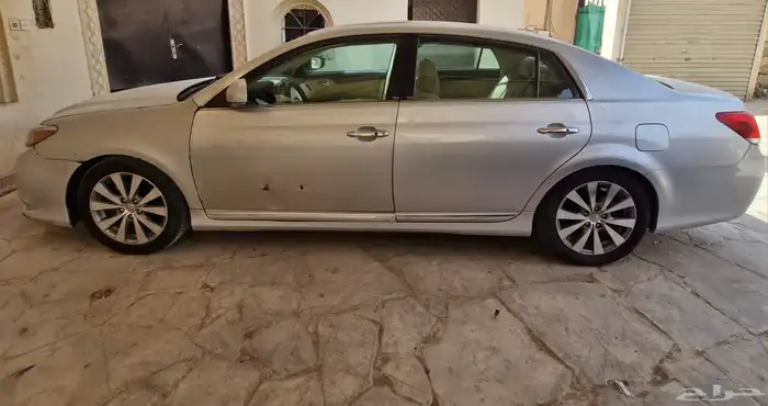 تويوتا افالون 2011 5