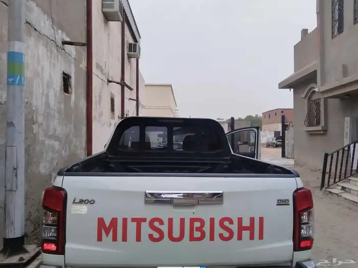 ميتسوبيشي L200 ديزل 2021 7