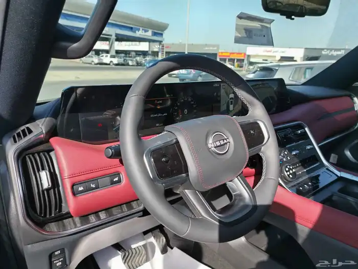 نيسان باترول بلاتينيوم V6 تنفس طبيعي موديل 2025 12