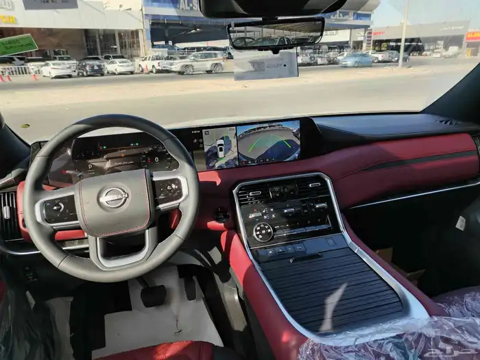 نيسان باترول بلاتينيوم V6 تنفس طبيعي موديل 2025 18