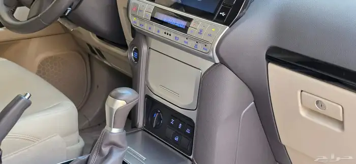 برادو 2022 فل كامل V6 TXL 23