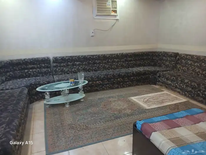 اثاث للبيع سرير 4 حبات ودوليب الاسعار بالتفاوض 0