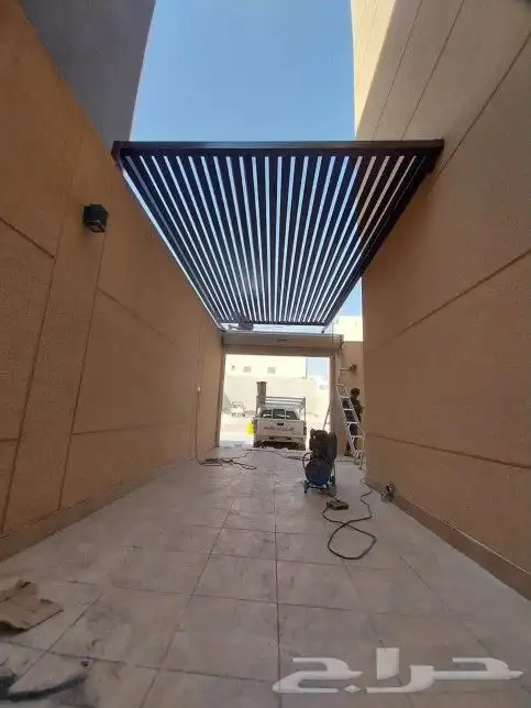 حداد في العارض _مظلات وجلسات وسندويش بانال 0
