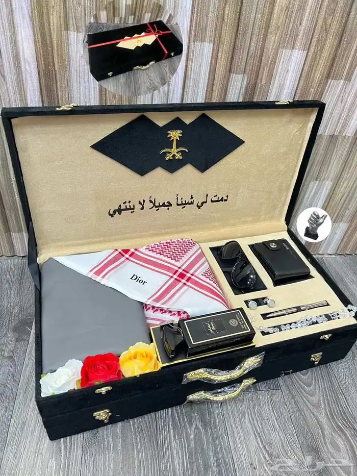 جديدناا هدايا رجاليه اهدي من تحب  طقم رجالي صيفي فخامة 2
