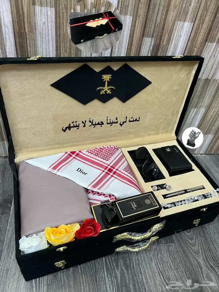 جديدناا هدايا رجاليه اهدي من تحب  طقم رجالي صيفي فخامة 1