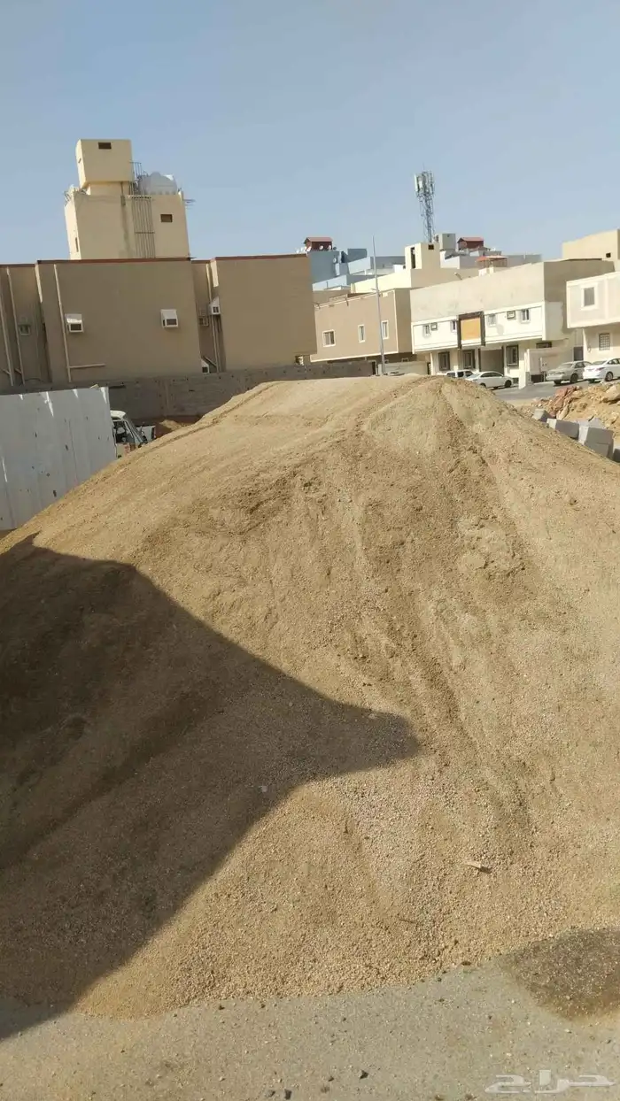 توريد مواد البناء بطحاء واسمنت 0