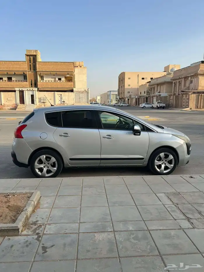 بيجو 2013 5