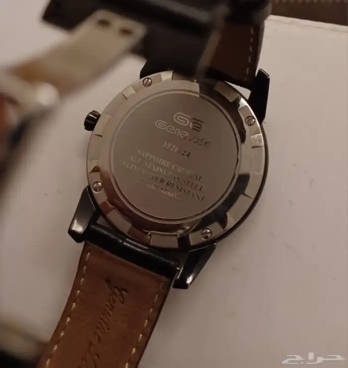 ساعات ماركه وبحاله جيده للبيع 7