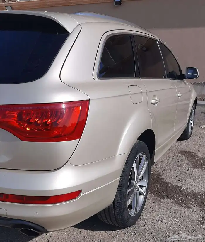 Audi Q7 2012 اودي قمه النظافه اعلي فئة 8