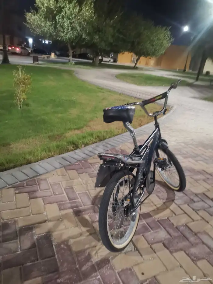 للبيع رامبو كحلي مخزن شبه جديد استخدام قليل جدآ مرشوش ختم 8