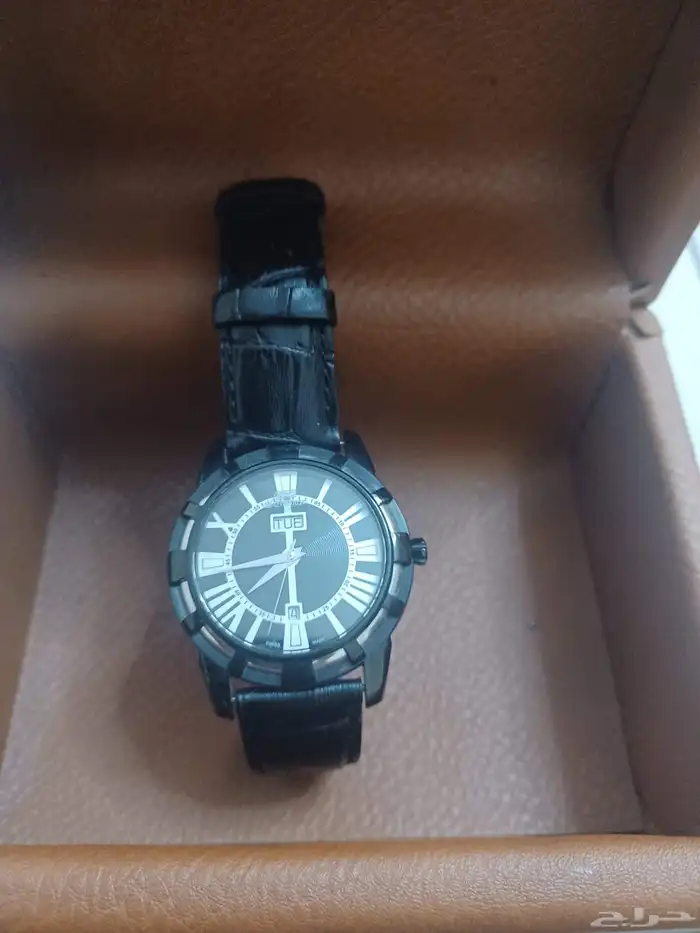 ساعات ماركه وبحاله جيده للبيع 2