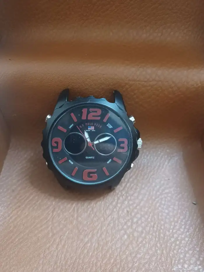 ساعات ماركه وبحاله جيده للبيع 1